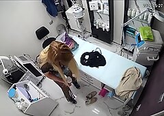 In a beauty salon, she measures underwear
